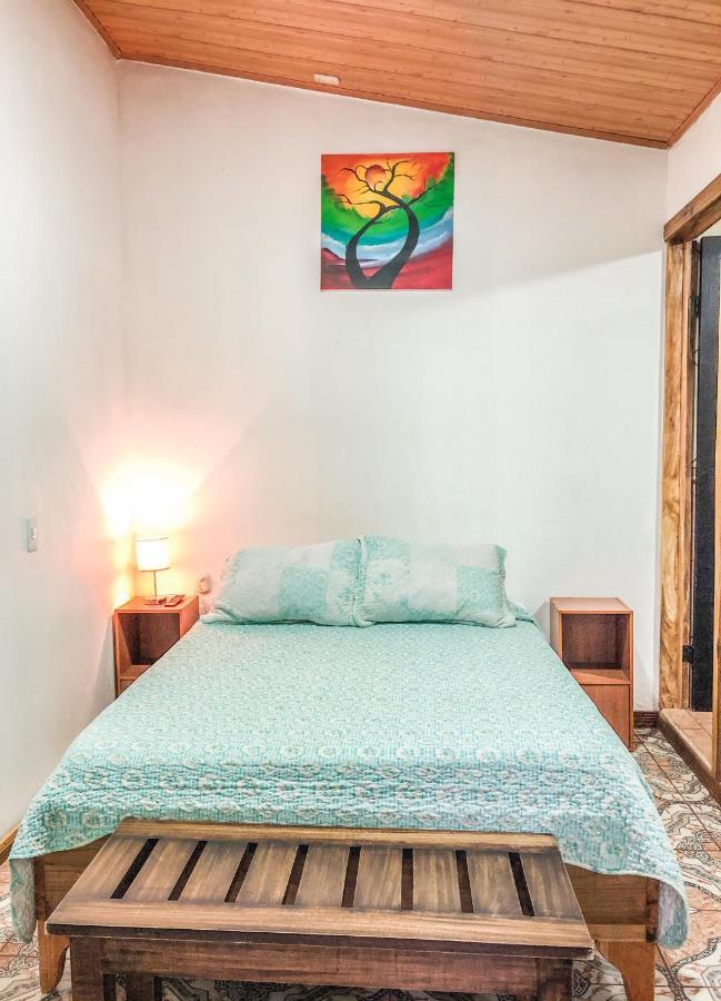 Monte Fresco Hostel Boutique Puntarenas Extérieur photo