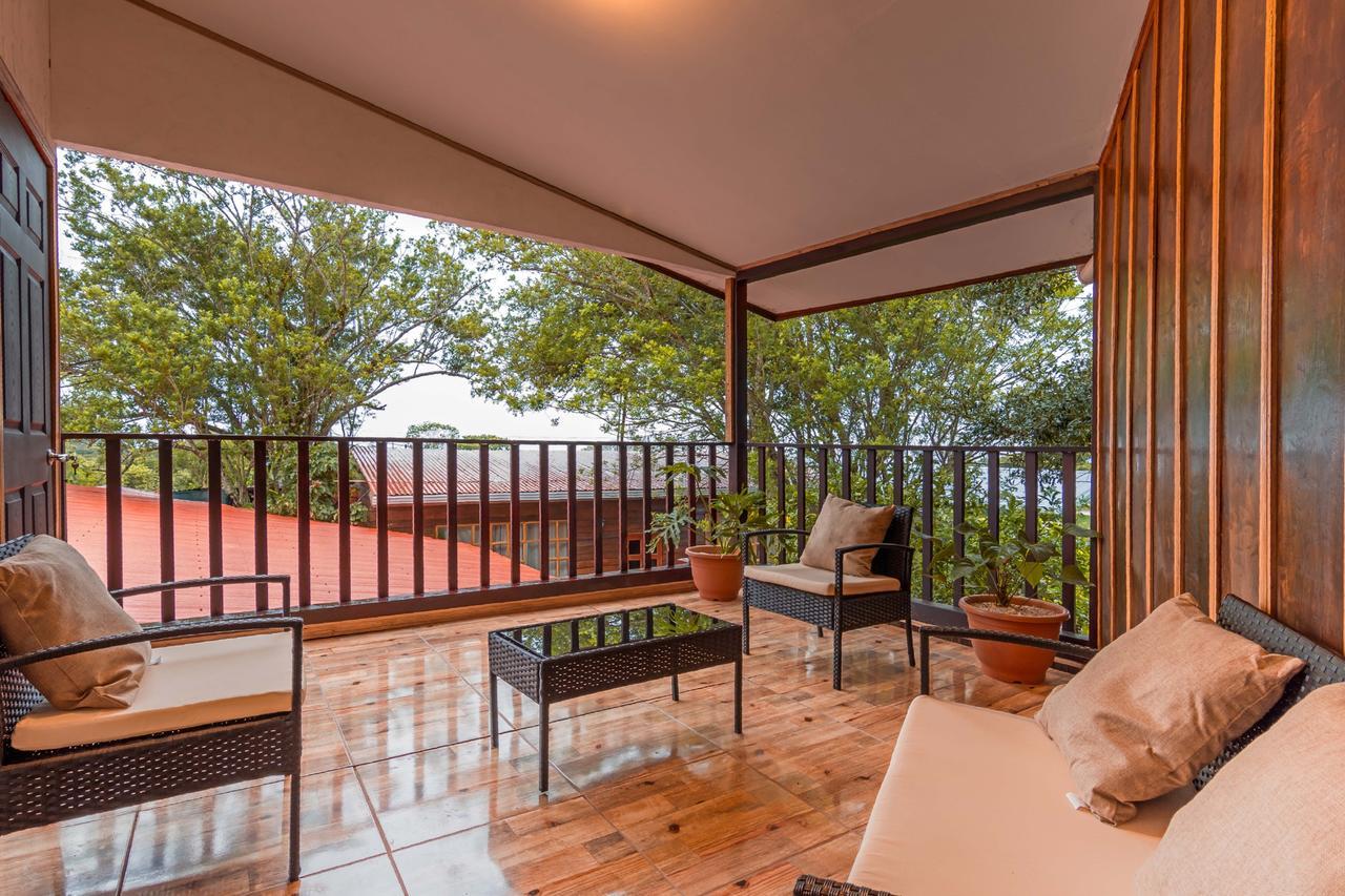 Monte Fresco Hostel Boutique Puntarenas Extérieur photo