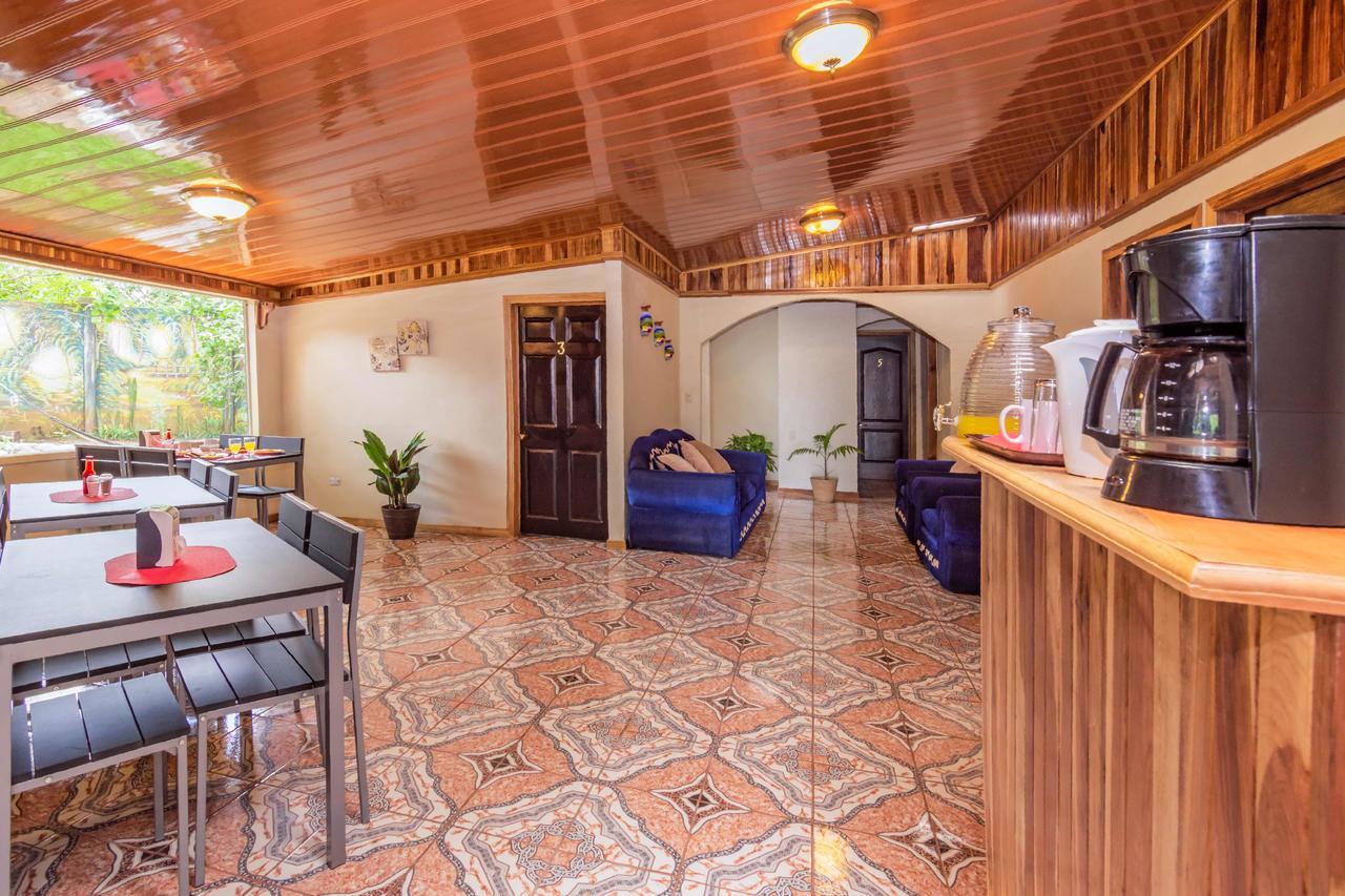 Monte Fresco Hostel Boutique Puntarenas Extérieur photo